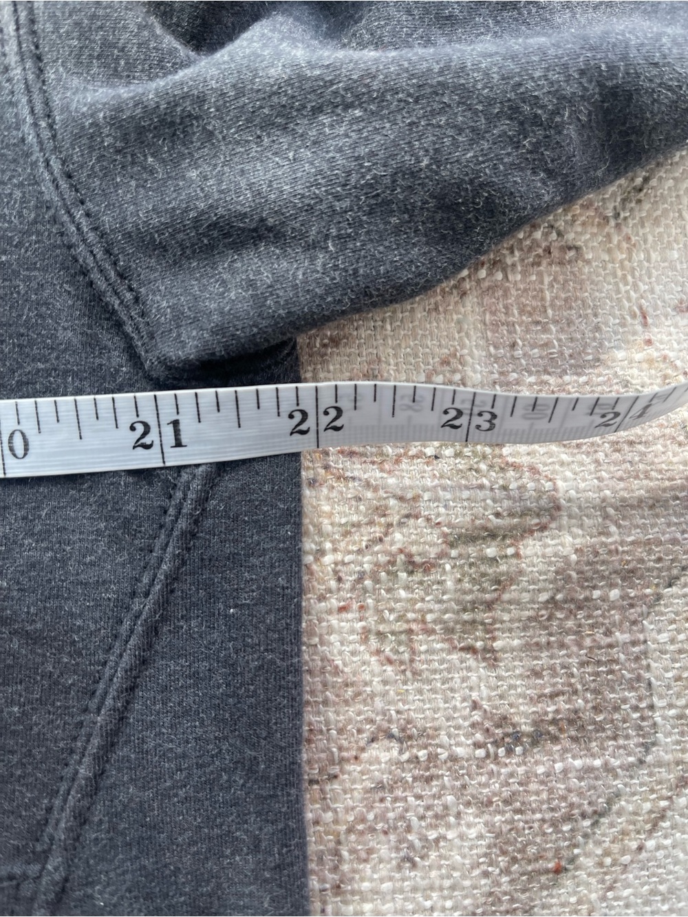 Brunello Cucinelli Grey Crewneck Sweater with White Trim and Embellished Detail - Picture 9 of 10